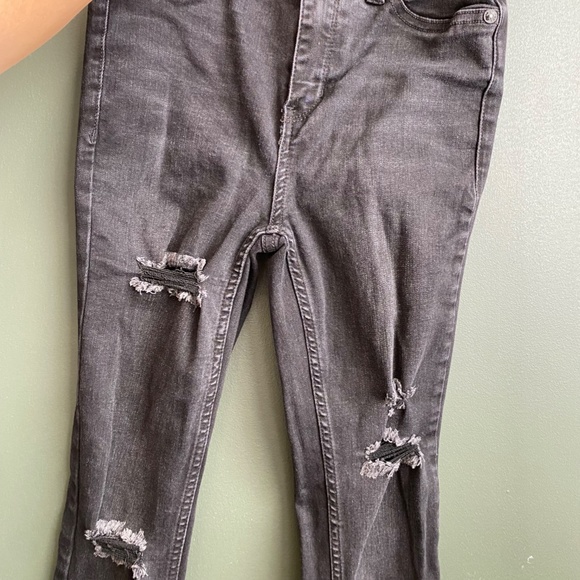 Free People Black Ripped Ankle Jeans Size 25 - Picture 6 of 10